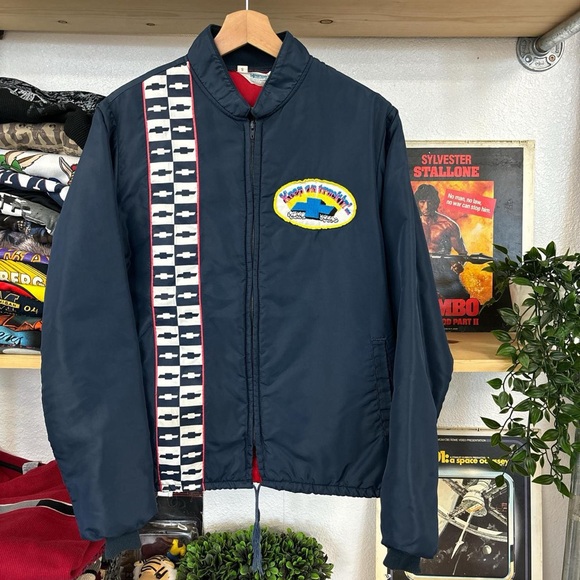 Vintage 80s Chevrolet “Keep On Truckin” Jacket size Small - Picture 2 of 4